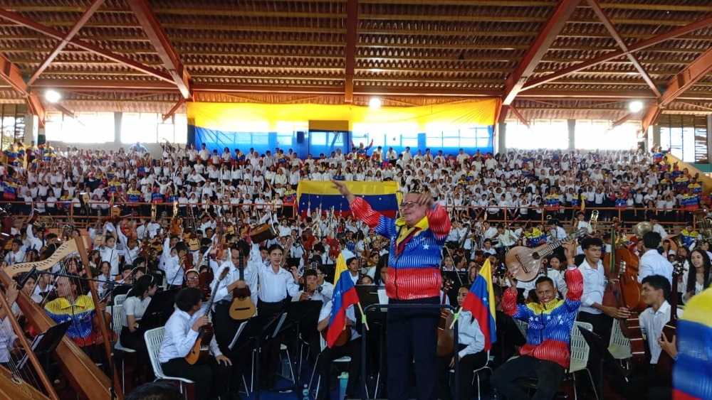 Cincuenta años del Sistema de Orquestas fueron celebrados con un gran concierto en el Domo de la Unellez