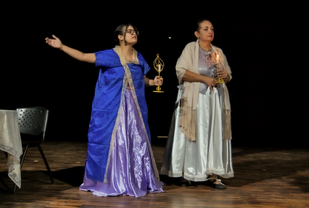 Subproyectos Expresión Teatral I y II presentaron obra sobre Luisa Cáceres de Arismendi en el VPDS