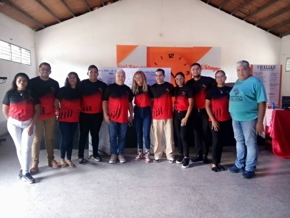 Estudiantes de Derecho promueven legado bolivariano con foro interactivo